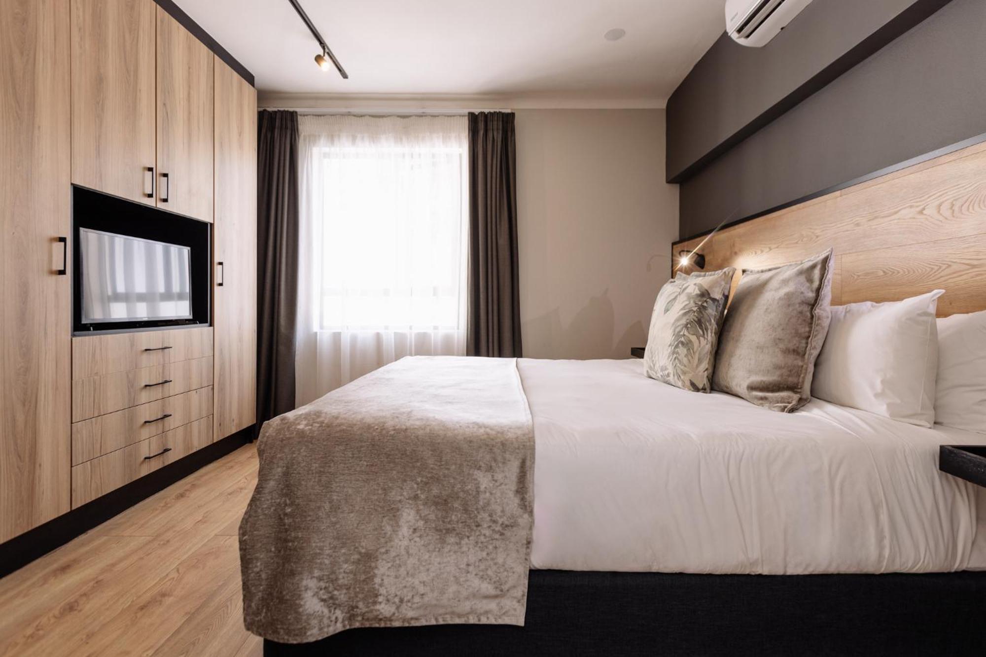 Mint Hotel 84 On Katherine Johannesburg Exterior photo