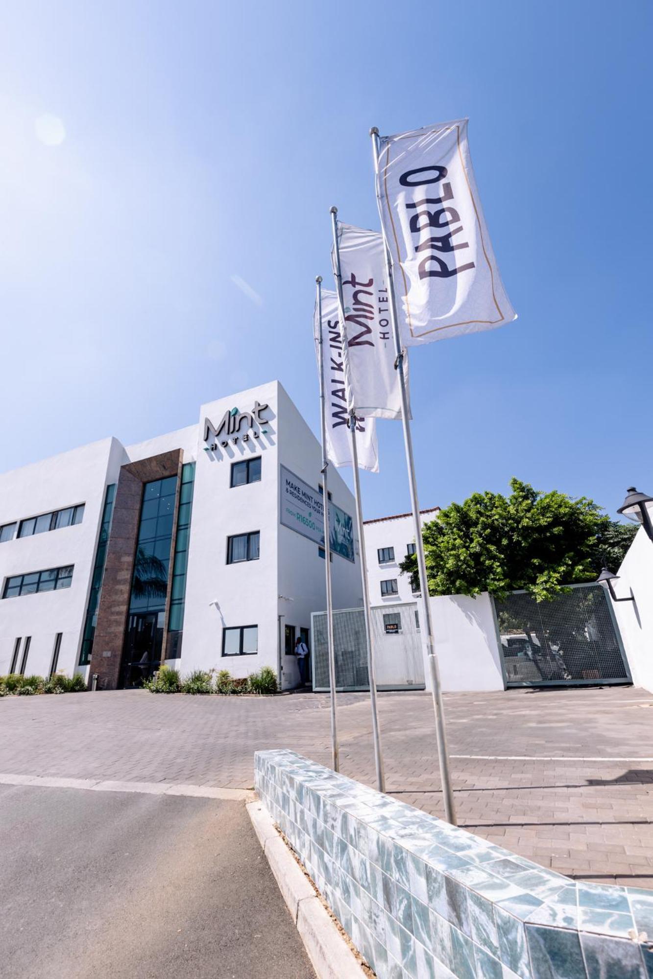 Mint Hotel 84 On Katherine Johannesburg Exterior photo